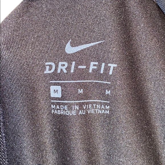 Nike Yoga Pants - Picture 4 of 8